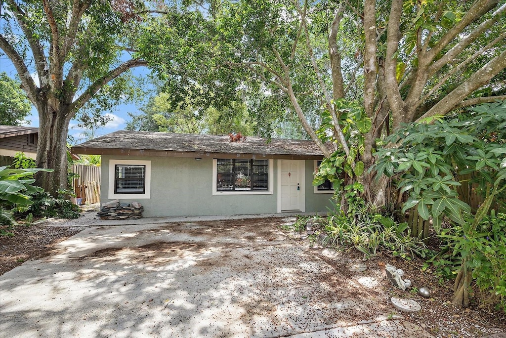 4135 Bell Ave, Sarasota, FL 34231 - photo 1