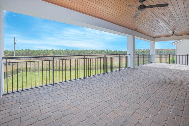 view of patio featuring a ceiling fan