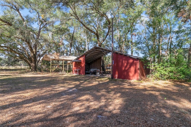 view of outbuilding