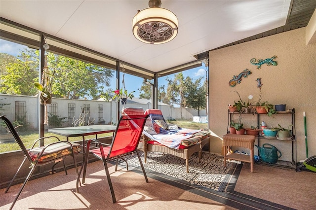 view of sunroom / solarium