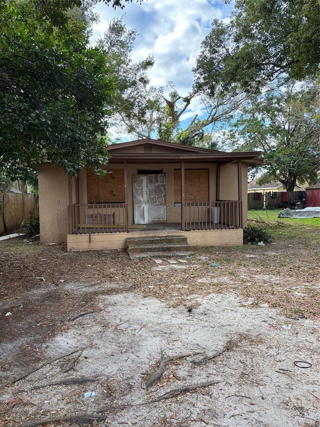 view of front of home with covered porch