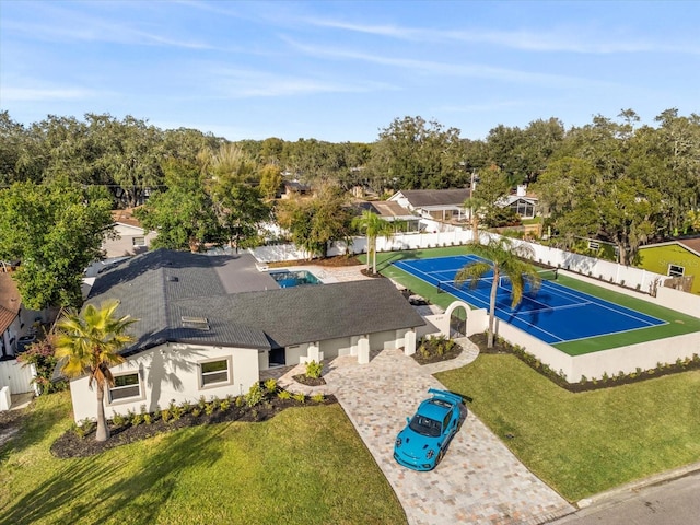 aerial view of property and surrounding area