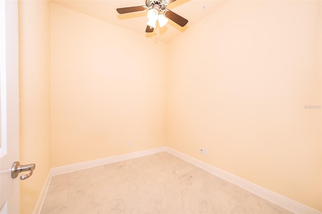 empty room with ceiling fan