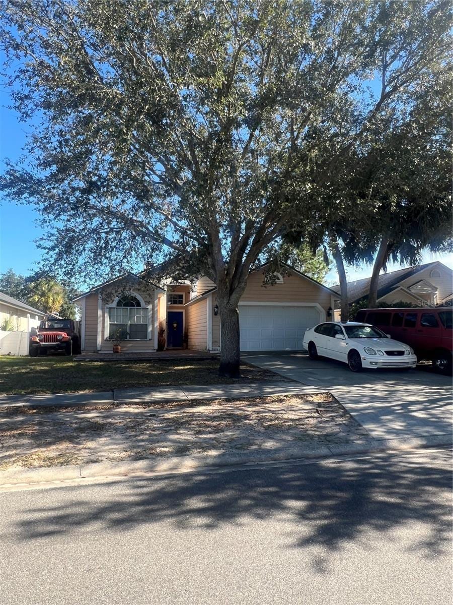 view of front of home featuring a garage