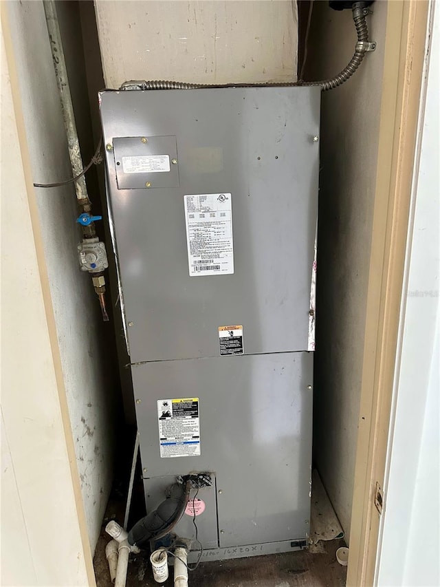 utilities with heating unit