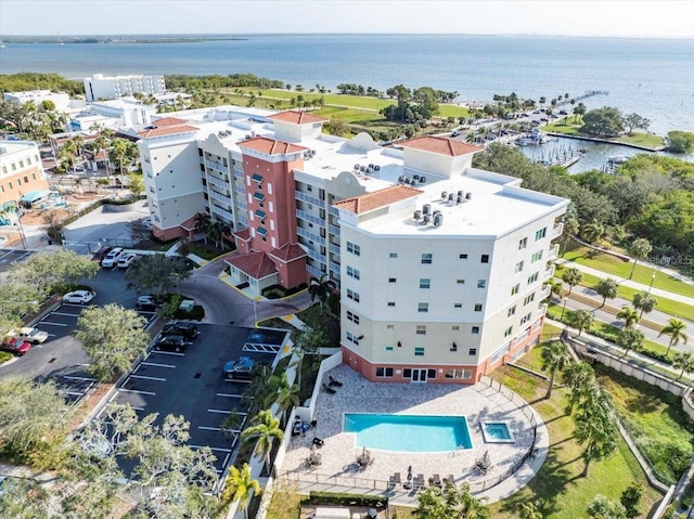 bird's eye view featuring a water view