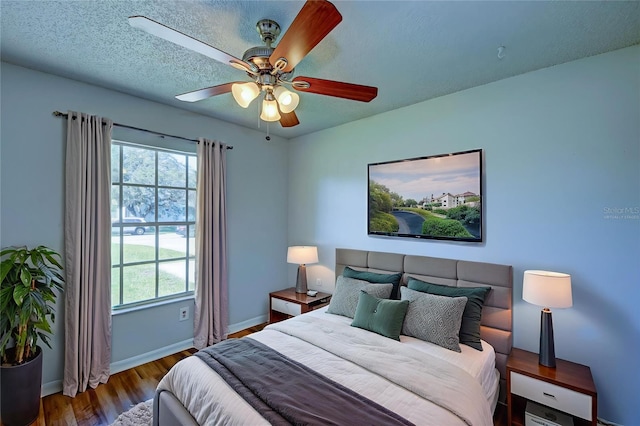 637 Twin Lake Ave, Deltona, FL 32738 - bedroom featuring wood finished floors and ceiling fan