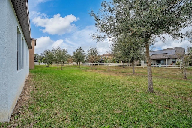 view of yard featuring a rural view