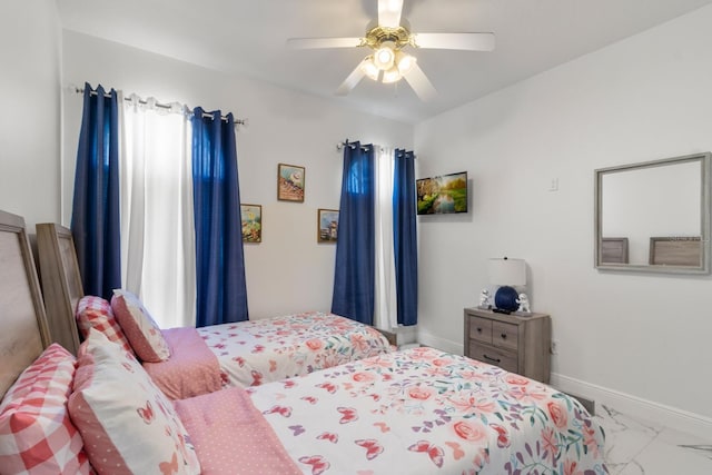 bedroom with ceiling fan