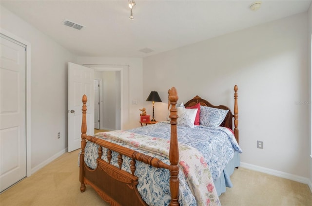 view of carpeted bedroom