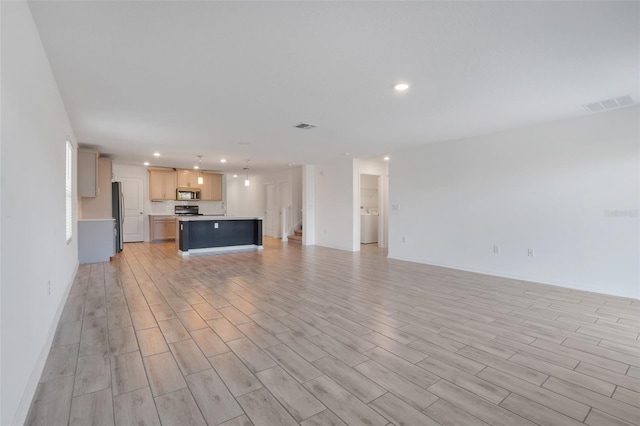 view of unfurnished living room