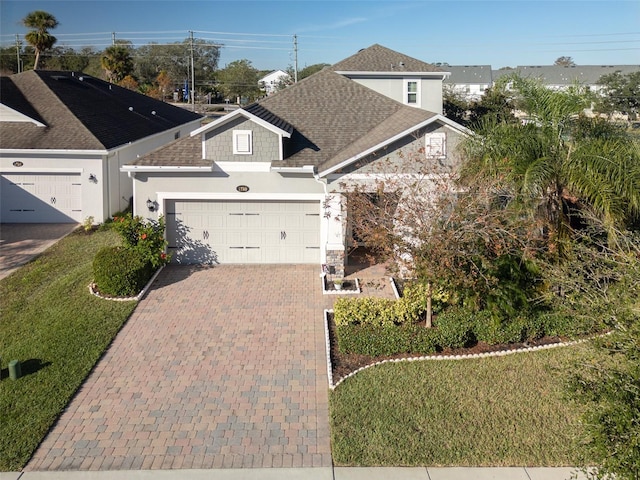 view of front of home with a front lawn