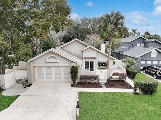 view of front of house with a front lawn