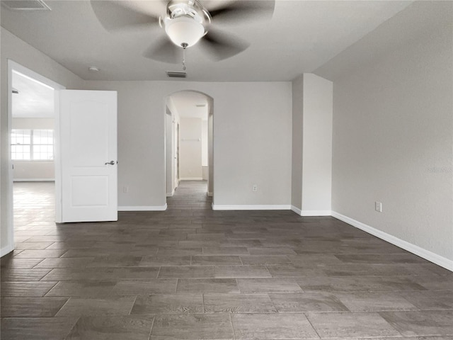 unfurnished room featuring ceiling fan