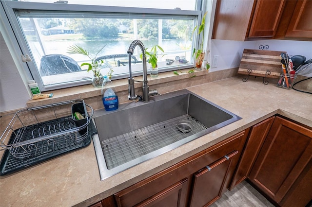 room details featuring sink