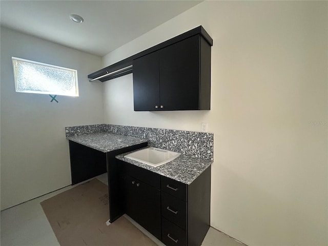 laundry room featuring sink