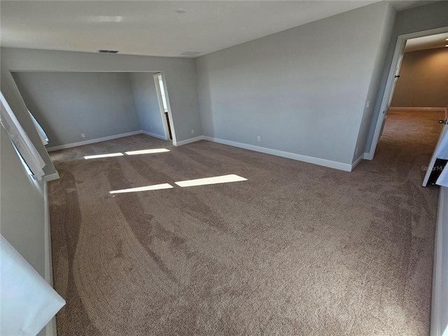 empty room with carpet