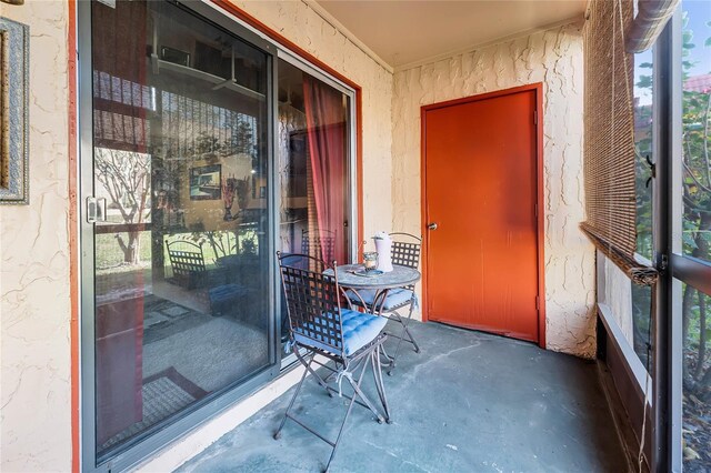 2868 N Powers Dr Unit 5, Orlando, FL 32818 - exterior space with stucco siding
