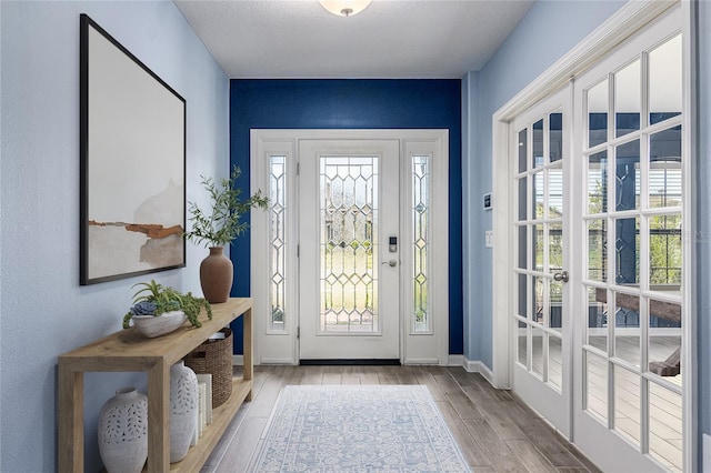 entryway featuring a healthy amount of sunlight