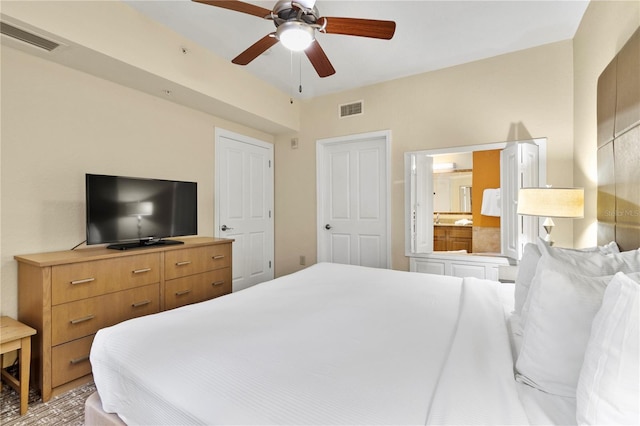 bedroom with ceiling fan