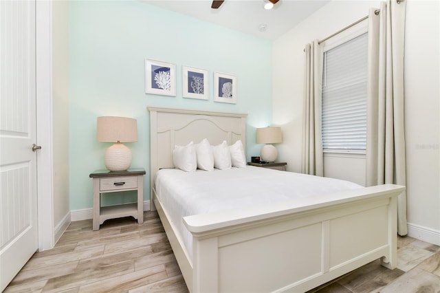 bedroom featuring ceiling fan