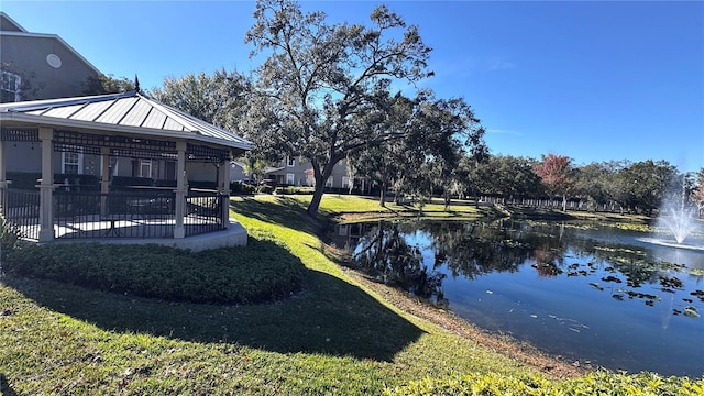 view of yard with a water view