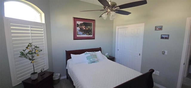 bedroom featuring ceiling fan