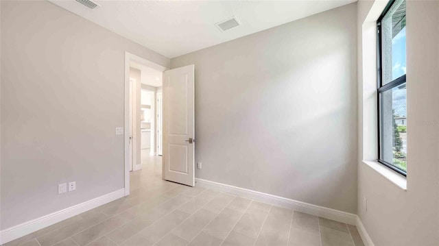 14370 Hammock Oak St, Parrish, FL 34219 - empty room featuring baseboards