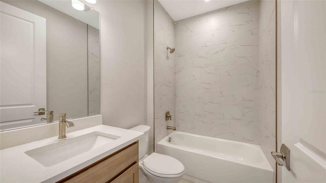 14370 Hammock Oak St, Parrish, FL 34219 - full bath featuring vanity, toilet, and tub / shower combination