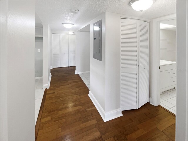 2587 Forest Run Ct Unit 141B, Clearwater, FL 33761 - photo 18