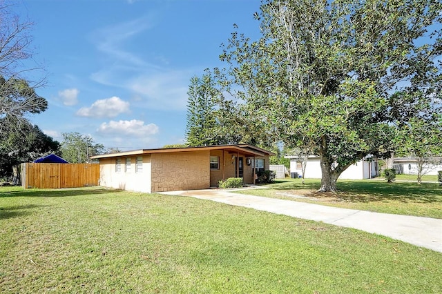 view of front of house with a front yard