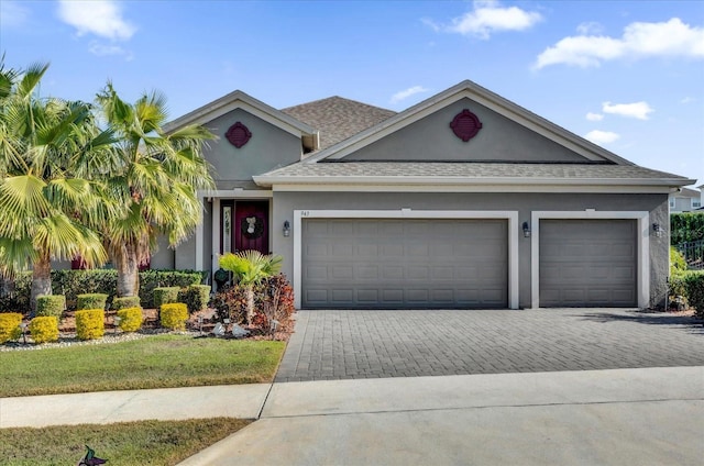 view of front facade with a garage