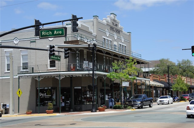 view of building exterior