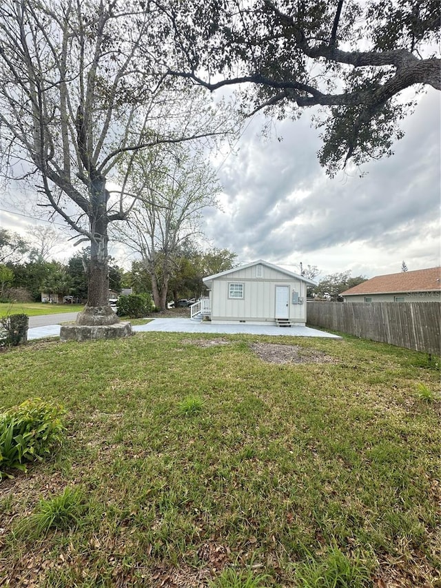 view of yard with a patio area and fence