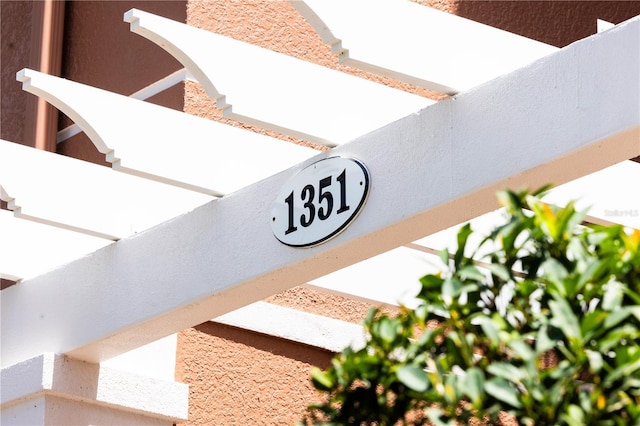 1351 Venezia Ct Unit 304, Davenport, FL 33896 - exterior details with stucco siding