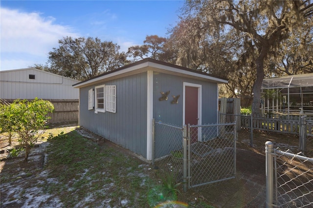 view of outbuilding