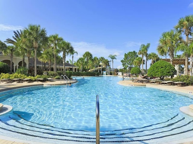 view of swimming pool