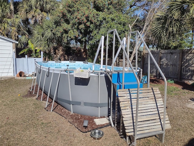 view of swimming pool