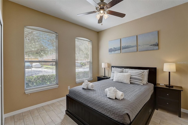 bedroom featuring ceiling fan