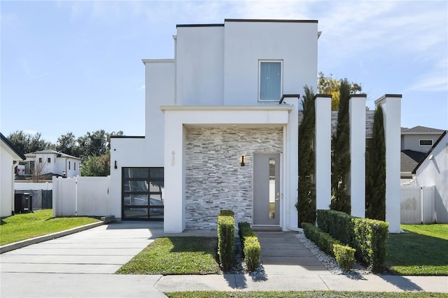 view of contemporary house