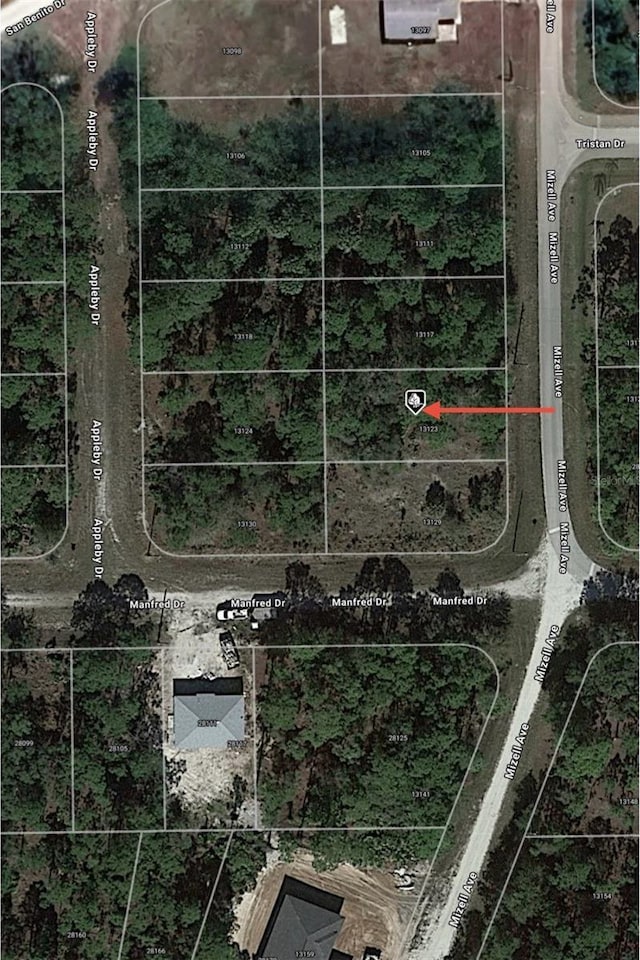 Listing photo 2 for 13123 Mizell Ave, Punta Gorda FL 33955