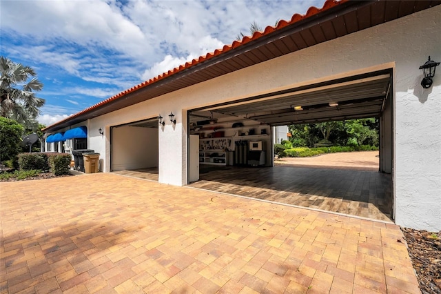 11148 Lane Park Rd, Tavares, FL 32778 - view of garage