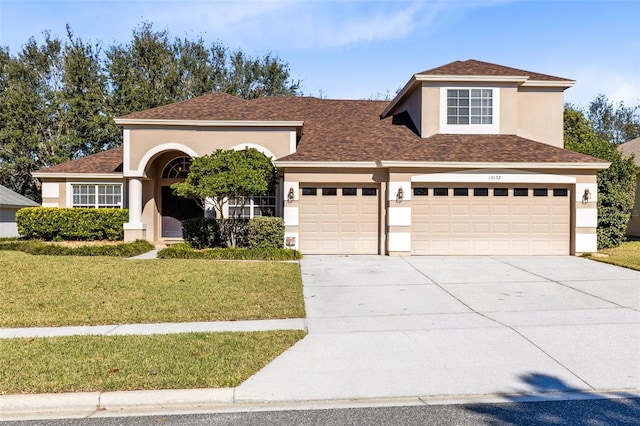 view of front facade featuring a front yard