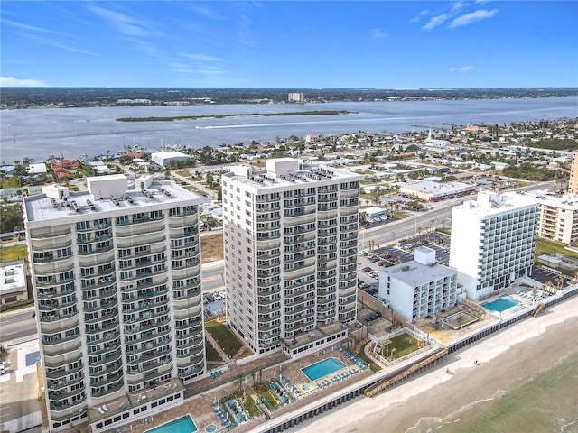 bird's eye view with a water view