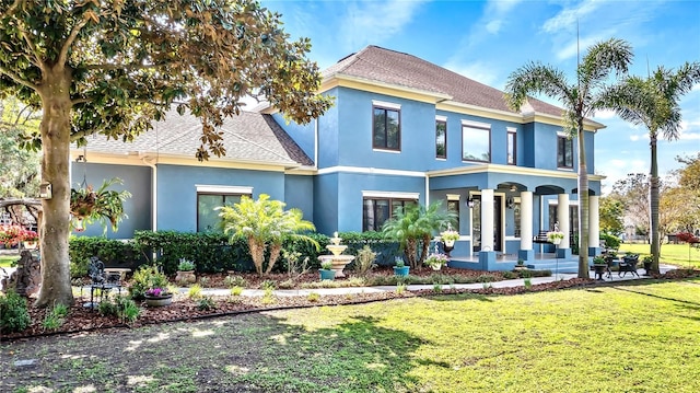 view of front of house with a front yard