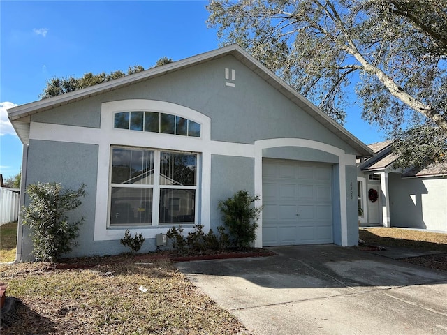 8306 Golden Chickasaw Cir, Orlando FL, 32825, 3 bedrooms, 2 baths house for sale