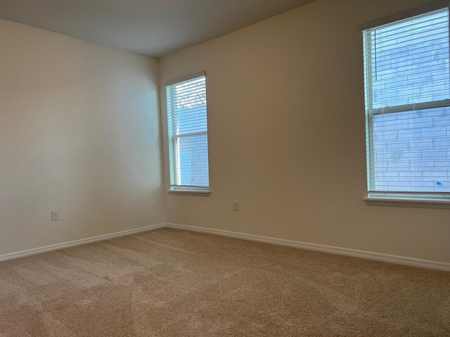 view of carpeted spare room