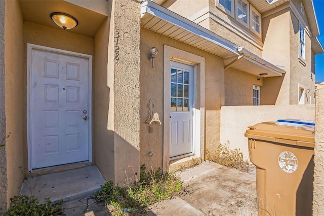 view of property entrance