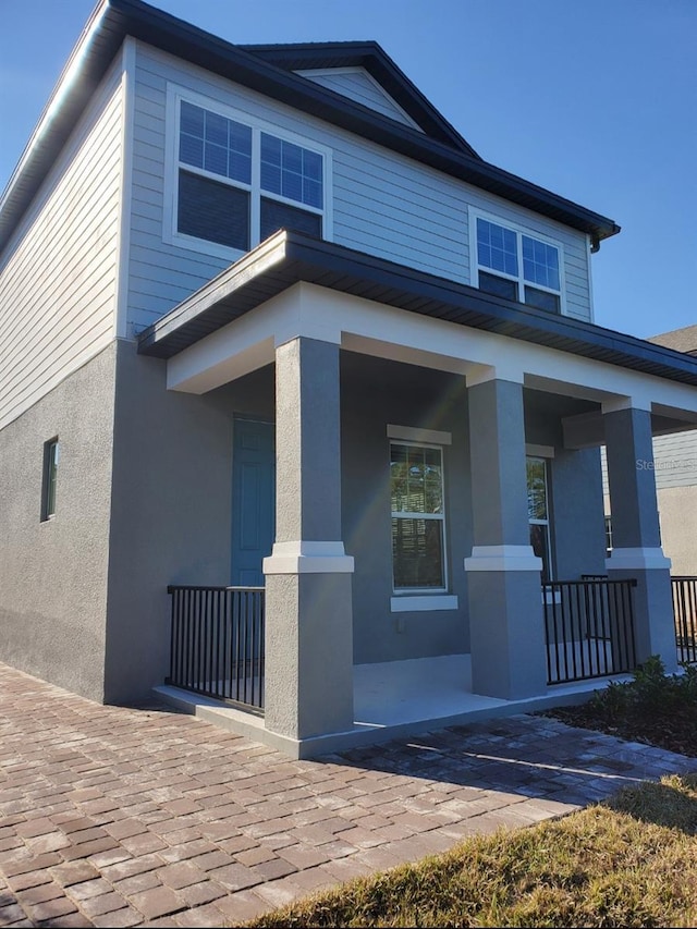 view of front of house with a porch