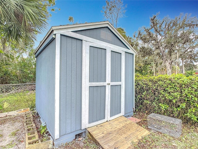 view of outbuilding